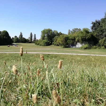 La Casa Nel Parco Frühstückspension *